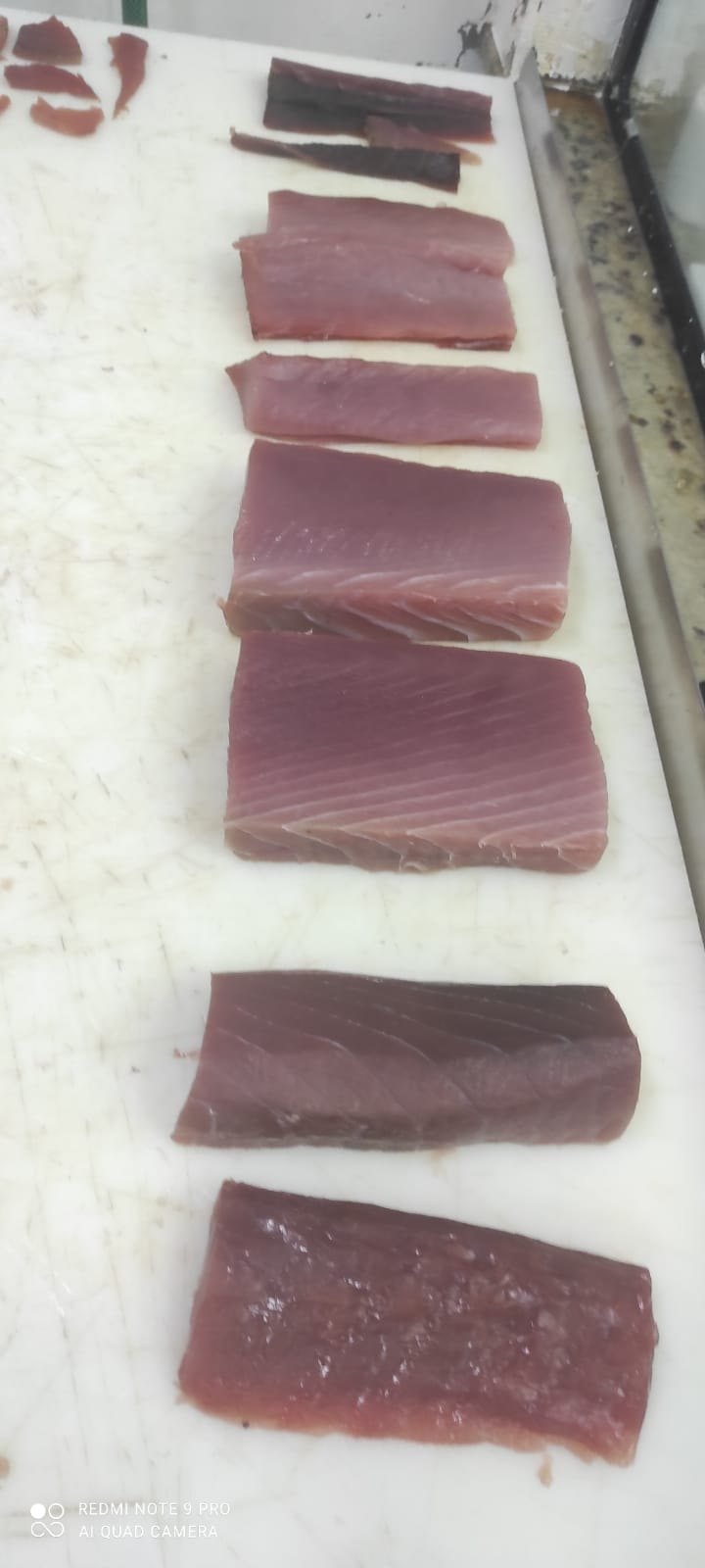 Meio do peixe: porções regulares e versáteis para diferentes preparos.